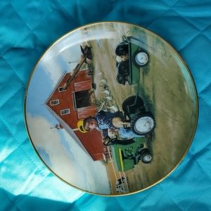 Danbury mint Tractor Ride plate Labrador puppies Zolan